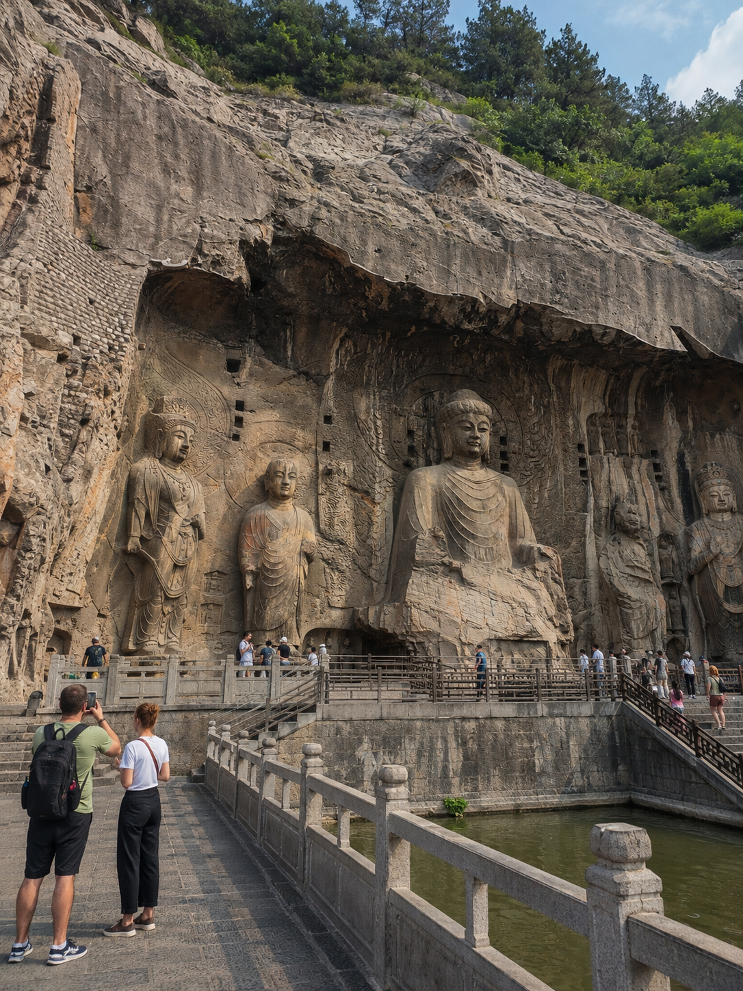 Longmen Grottoes in Luoyang