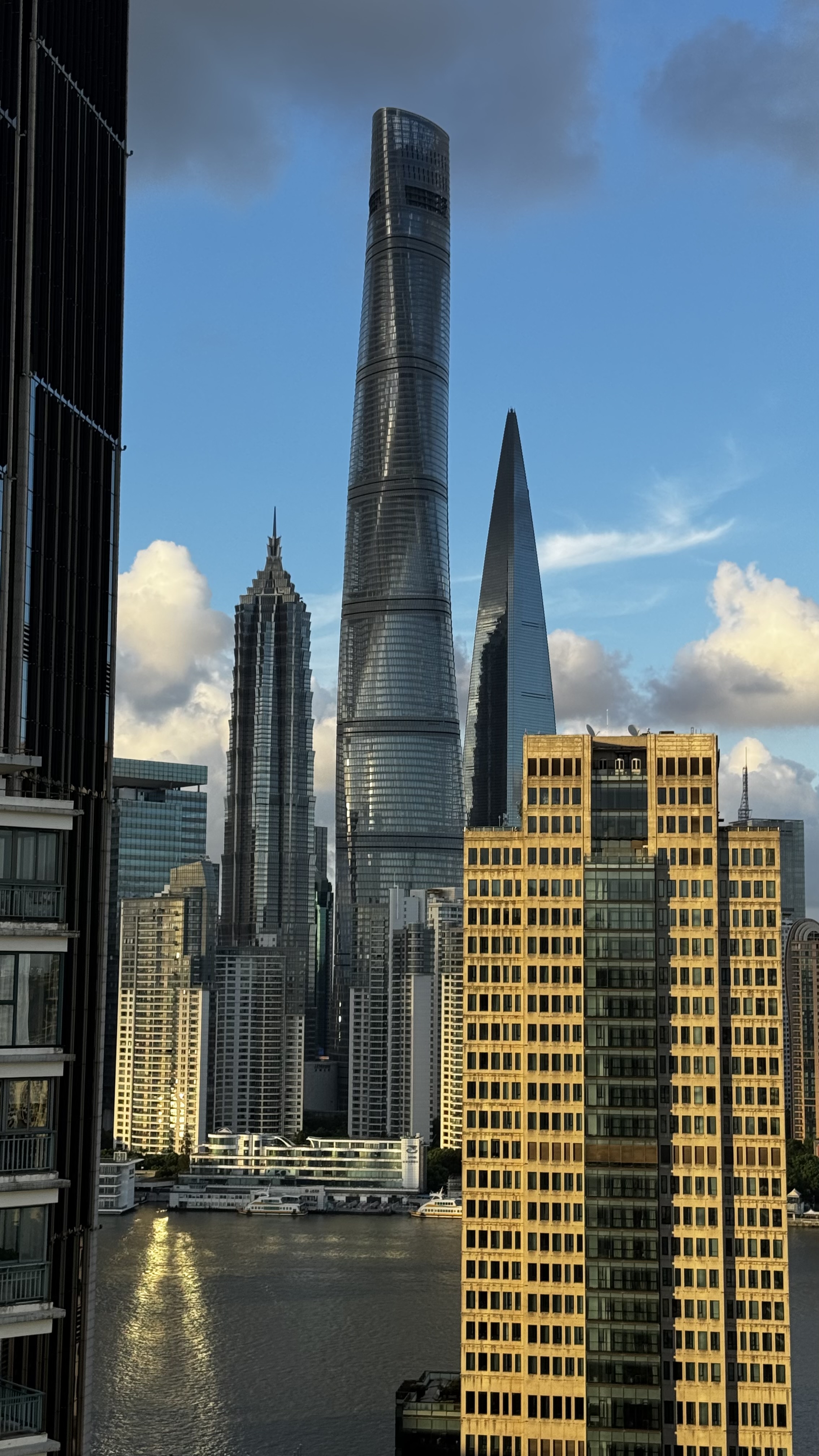 Shanghai Lujiazui skyline